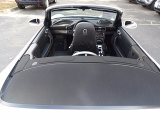 Illustration for article titled Drive A Center-Seat Porsche 911 Because Screw Everyone Who Isn’t YouÂ